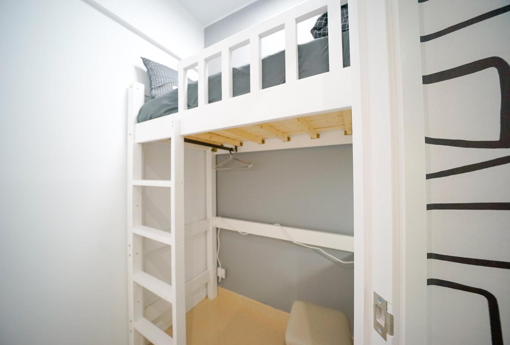 Student Accommodation - 292 Hennessy Road Hong Kong Exterior photo